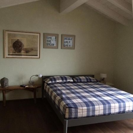 Casa Rustico Moretti Lägenhet Vercana Exteriör bild