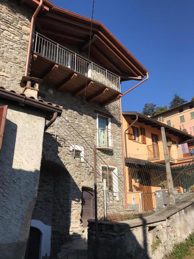 Casa Rustico Moretti Lägenhet Vercana Exteriör bild
